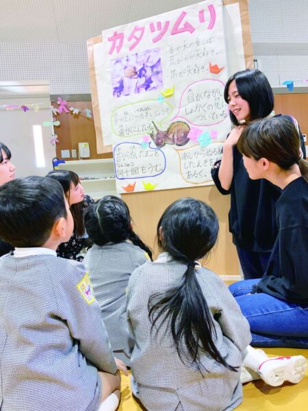 普段の授業に園児が来てくれます